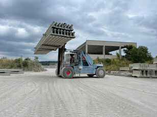 Kalmar DCB32-1200 container handler