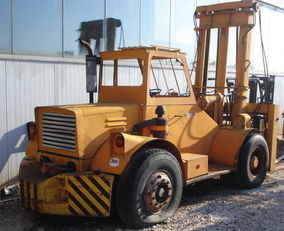 Valmet TD78A750 container handler