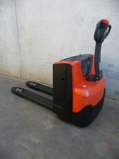 BT LWE 180 electric pallet truck