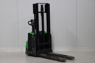 Cesab S210 electric pallet truck