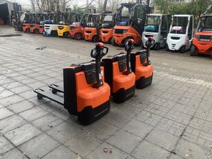 Toyota LWE160 electric pallet truck
