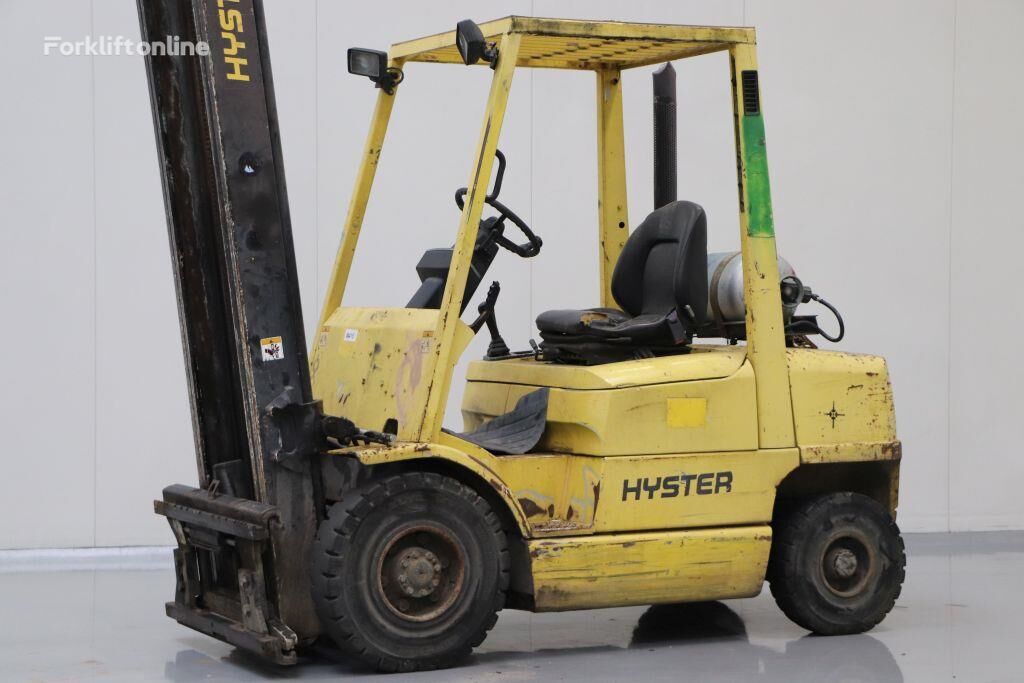 Hyster H2.50XM gas forklift