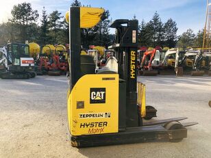 Hyster R2.5 reach truck